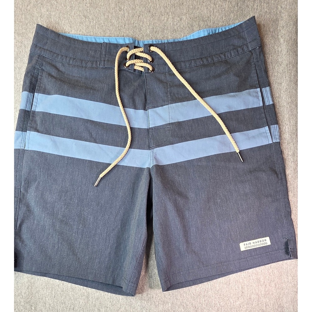 Fair Harbor Mens Board Shorts Size 32 Navy Blue Striped Swim Trunks 7.5 Inseam